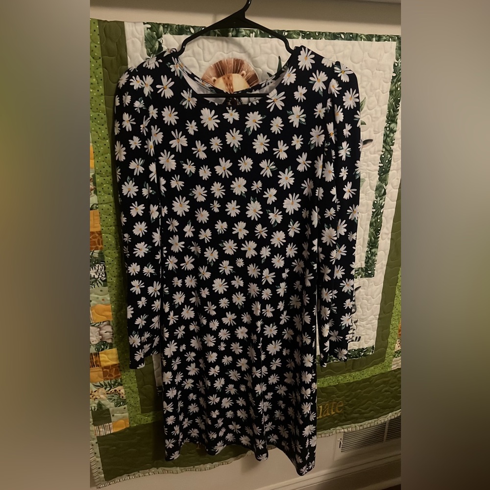 Old navy flower dress